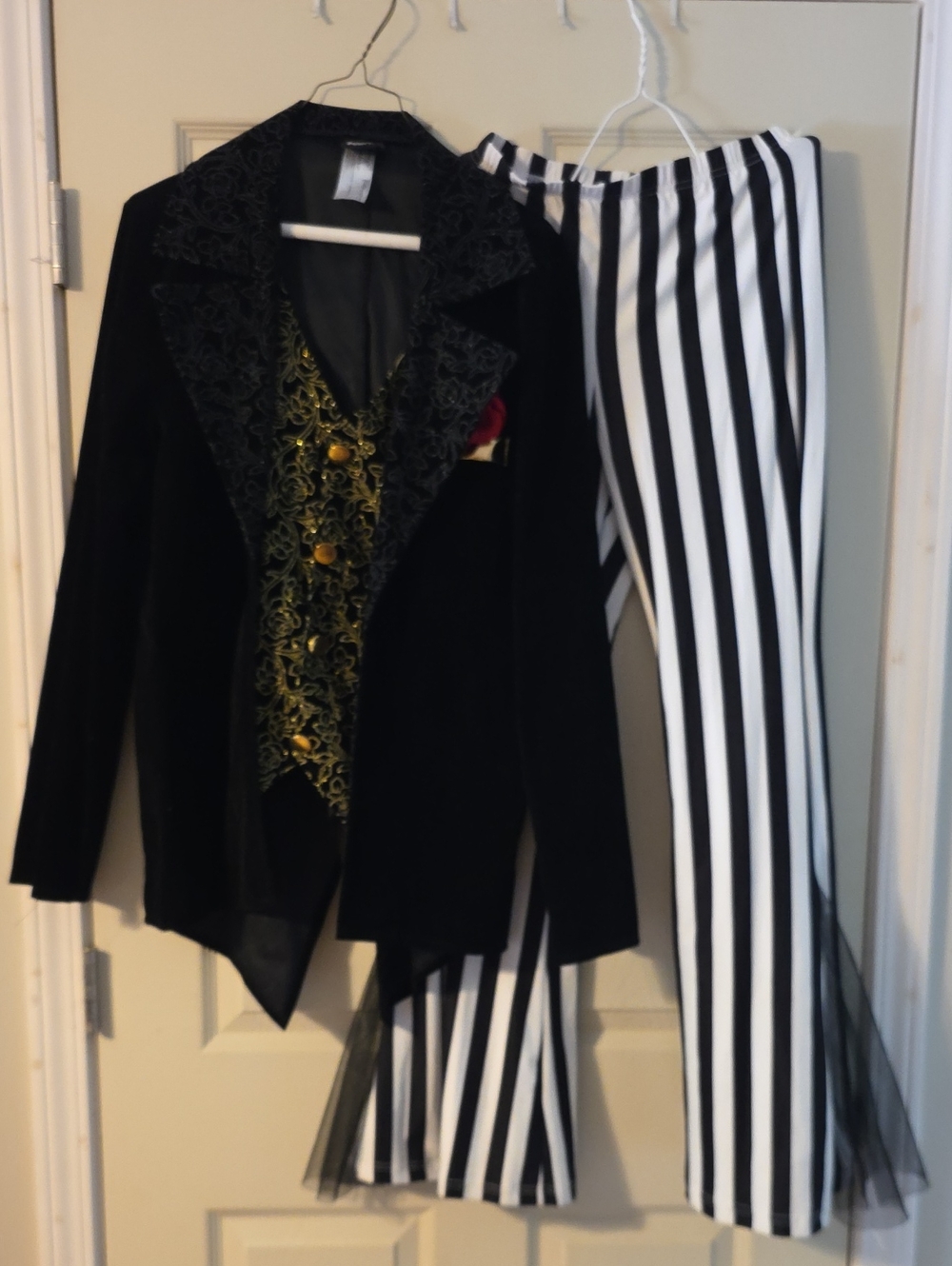 Black Velvet Women's Master of ceremonies costume
